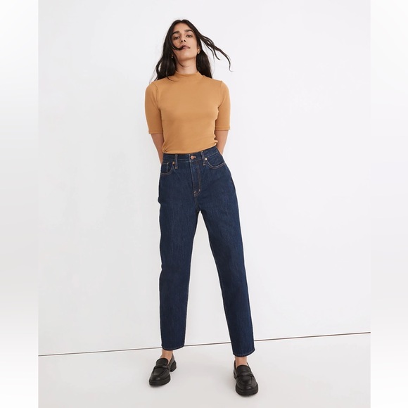 ✨SOLD✨ Madewell • Baggy Tapered Jeans in Dressler Wash - Picture 2 of 8